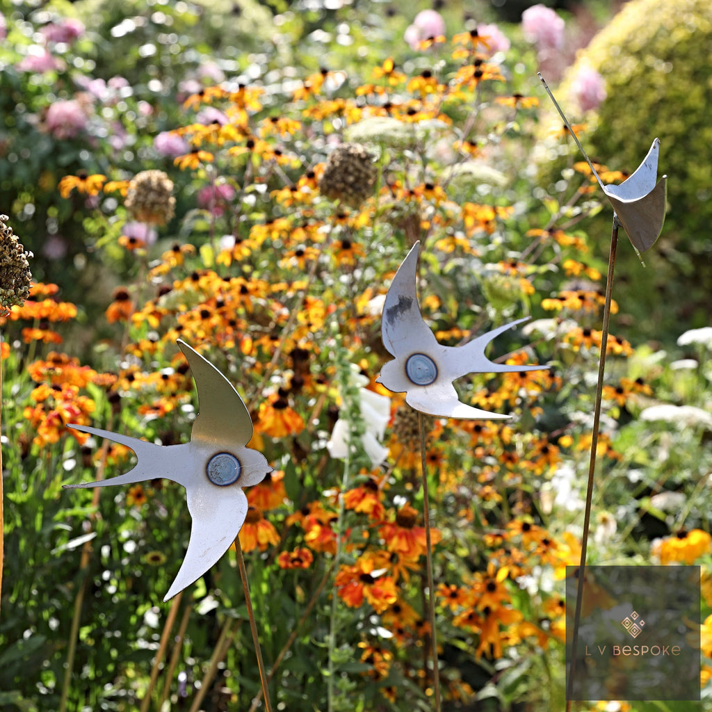 Swaying Birds / Insects Decorative Garden Stakes.